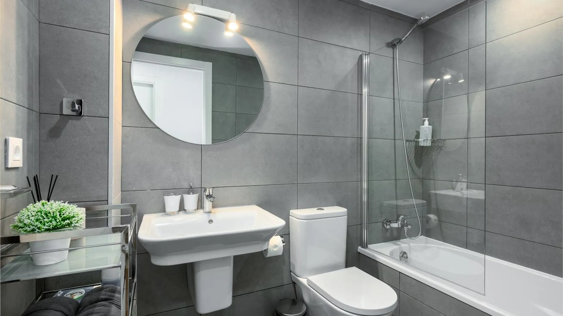 Estepona Garden Apartment